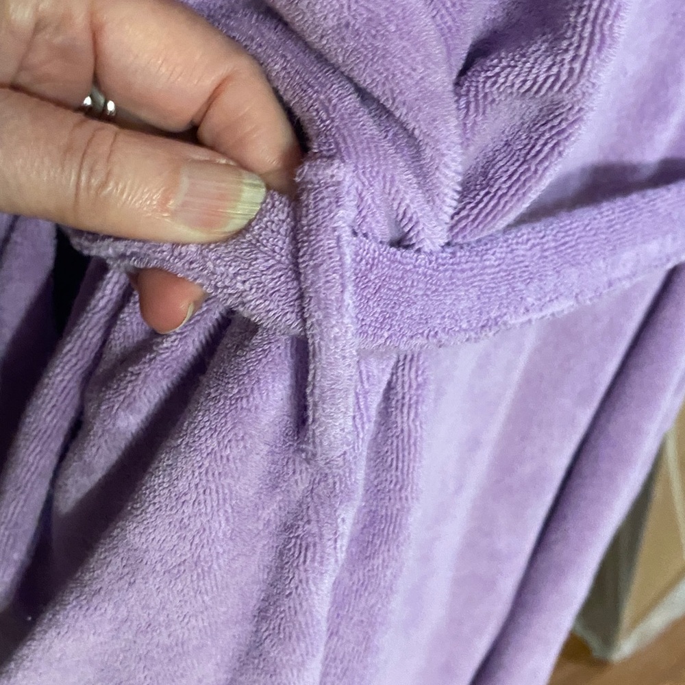Monrow Robe & Lounge Pants Set - Picture 6 of 12